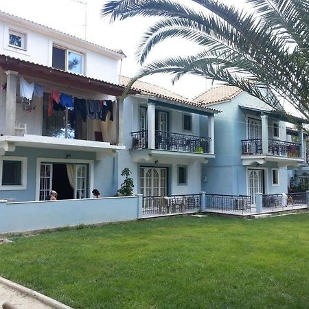 Rigos Apartments Vitalades Exterior photo