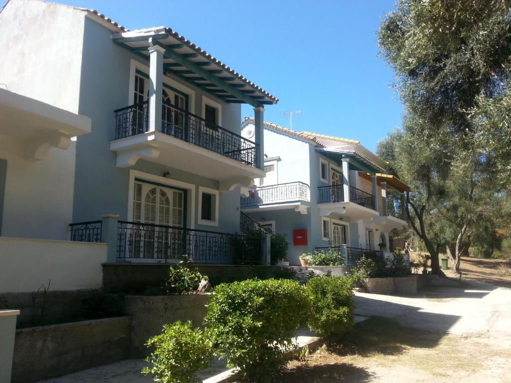 Rigos Apartments Vitalades Exterior photo